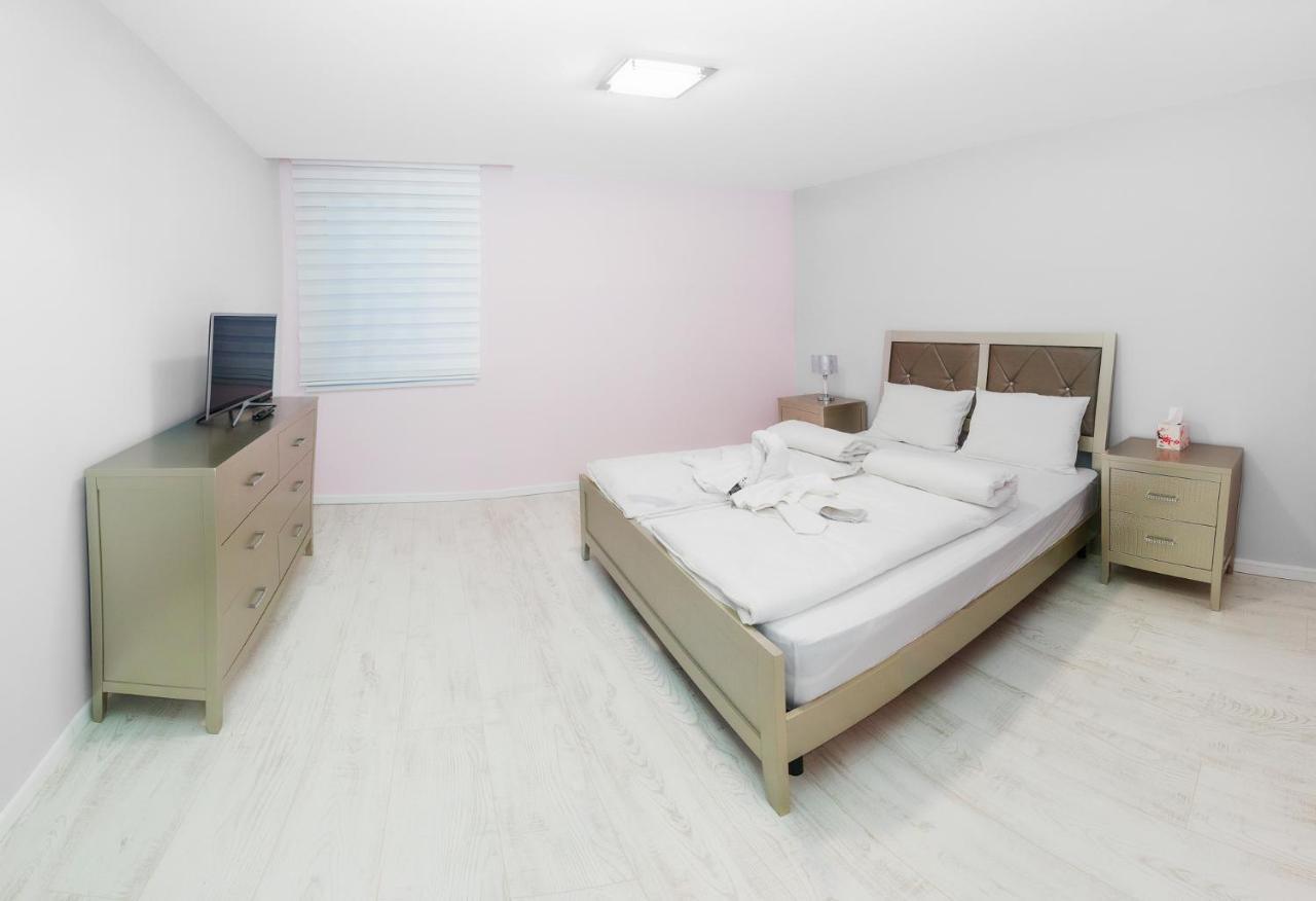 Corso Lux Apartman Jula Exterior foto