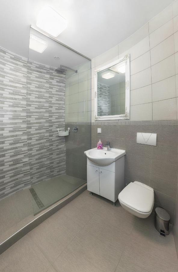 Corso Lux Apartman Jula Exterior foto